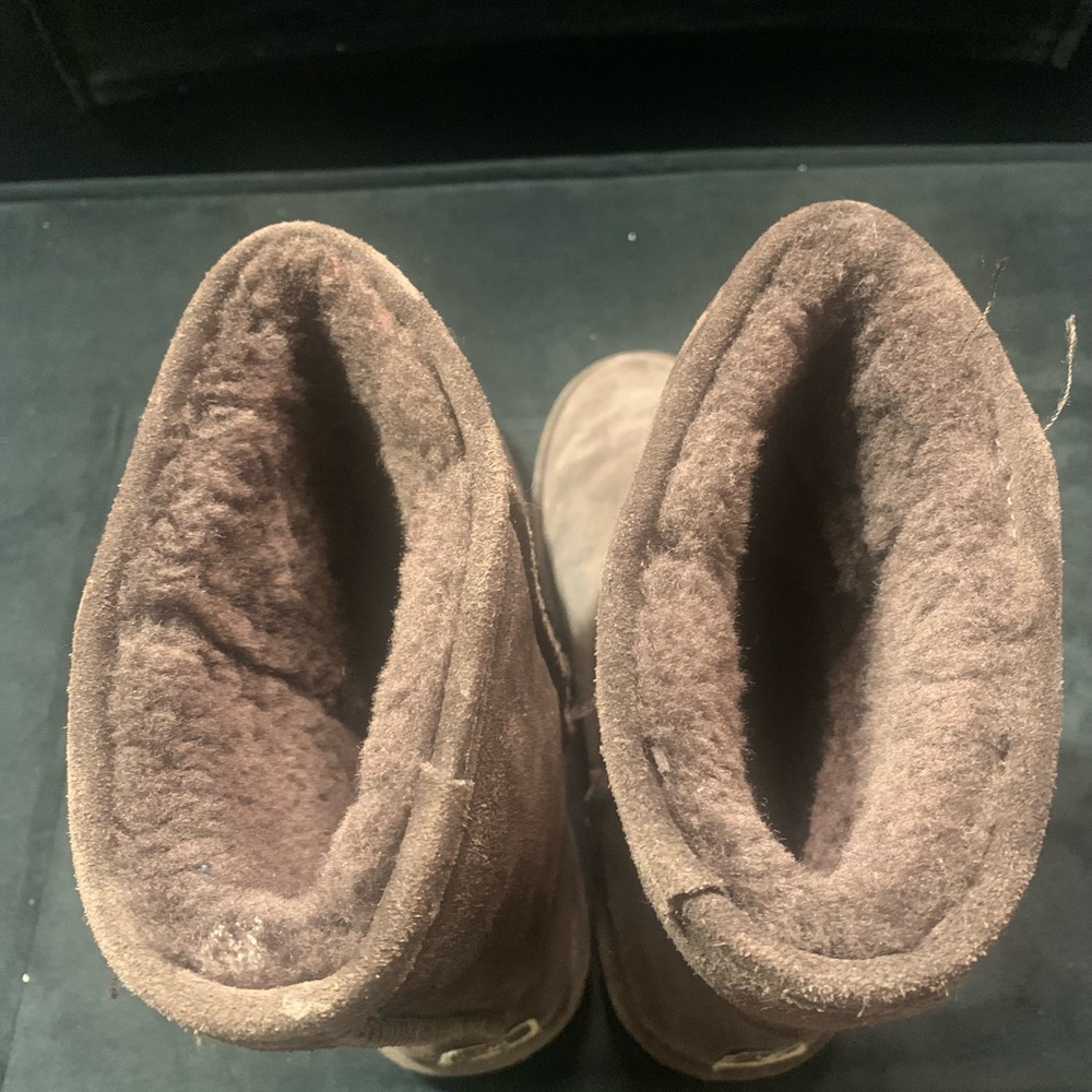 BearPaw Classic Mid-Calf Suede Ankle Boots in Brown - Picture 3 of 4